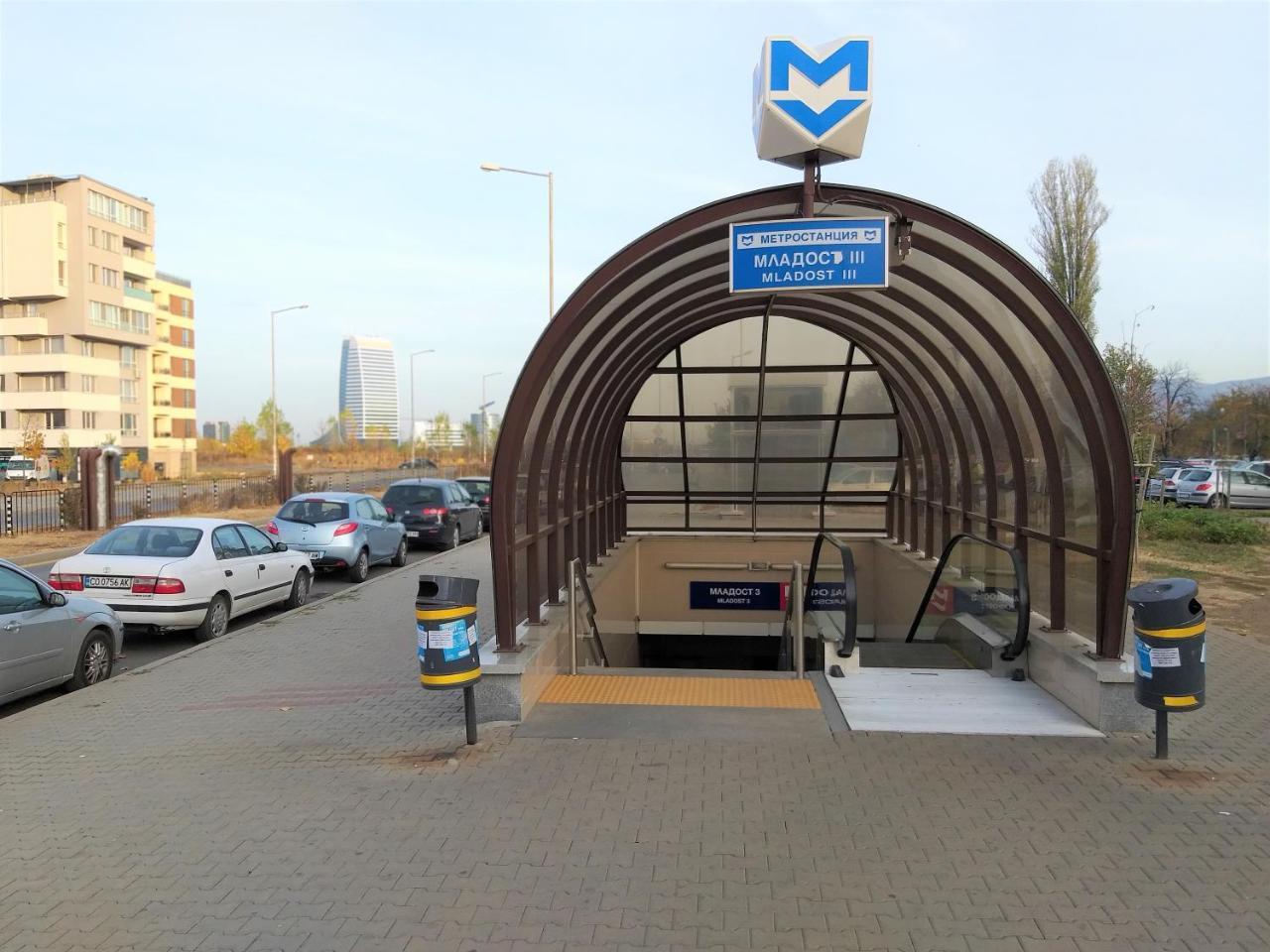 Mladost Apartment *